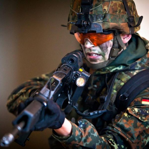 1408b8740e7e3d9005e41081f87024b3 XL f9cfa7ef