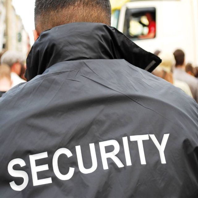 Επιστρατεύτηκαν σεκιούριτι για τους μετανάστες στο Τάε Κβον Ντο