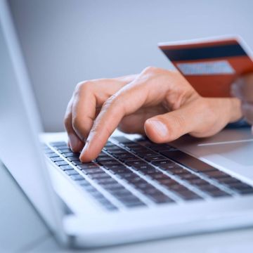 Πως η πανδημία επηρέασε τις online αγορές;