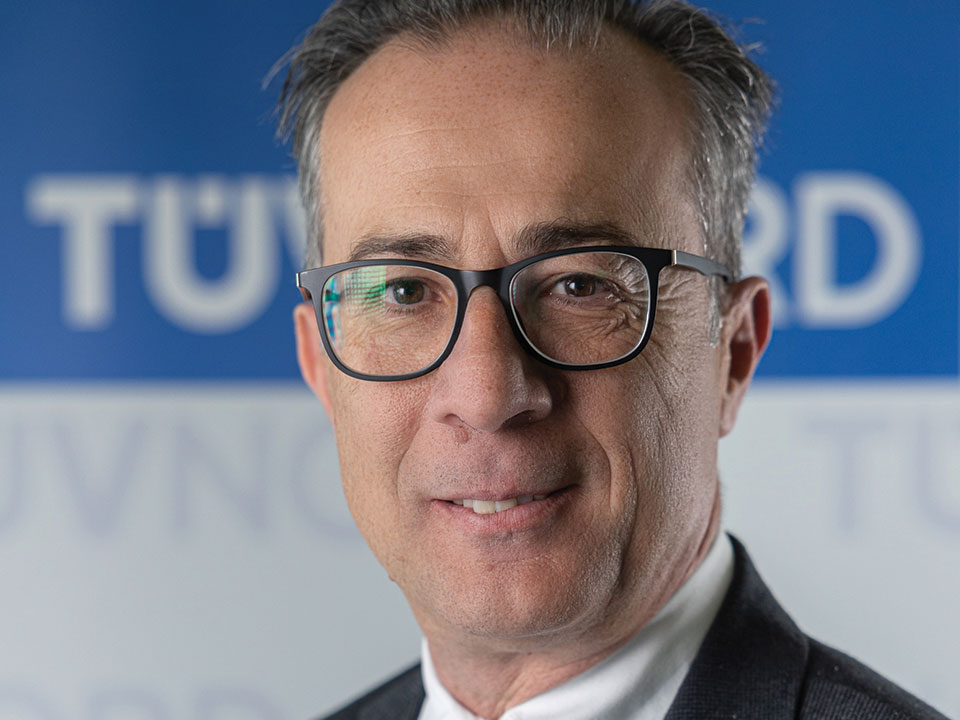 TUV Portrait 209 VLACHAKIS